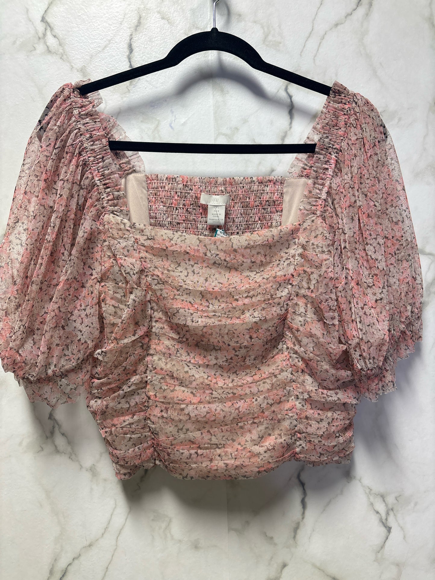 Size Keds H & M Pink White Floral Ladies Top