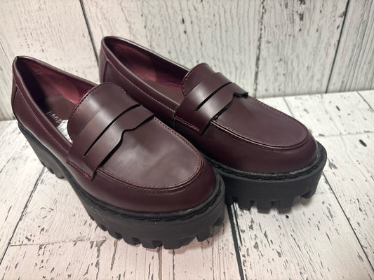 Size 6 Burgundy Footwear/Ladies